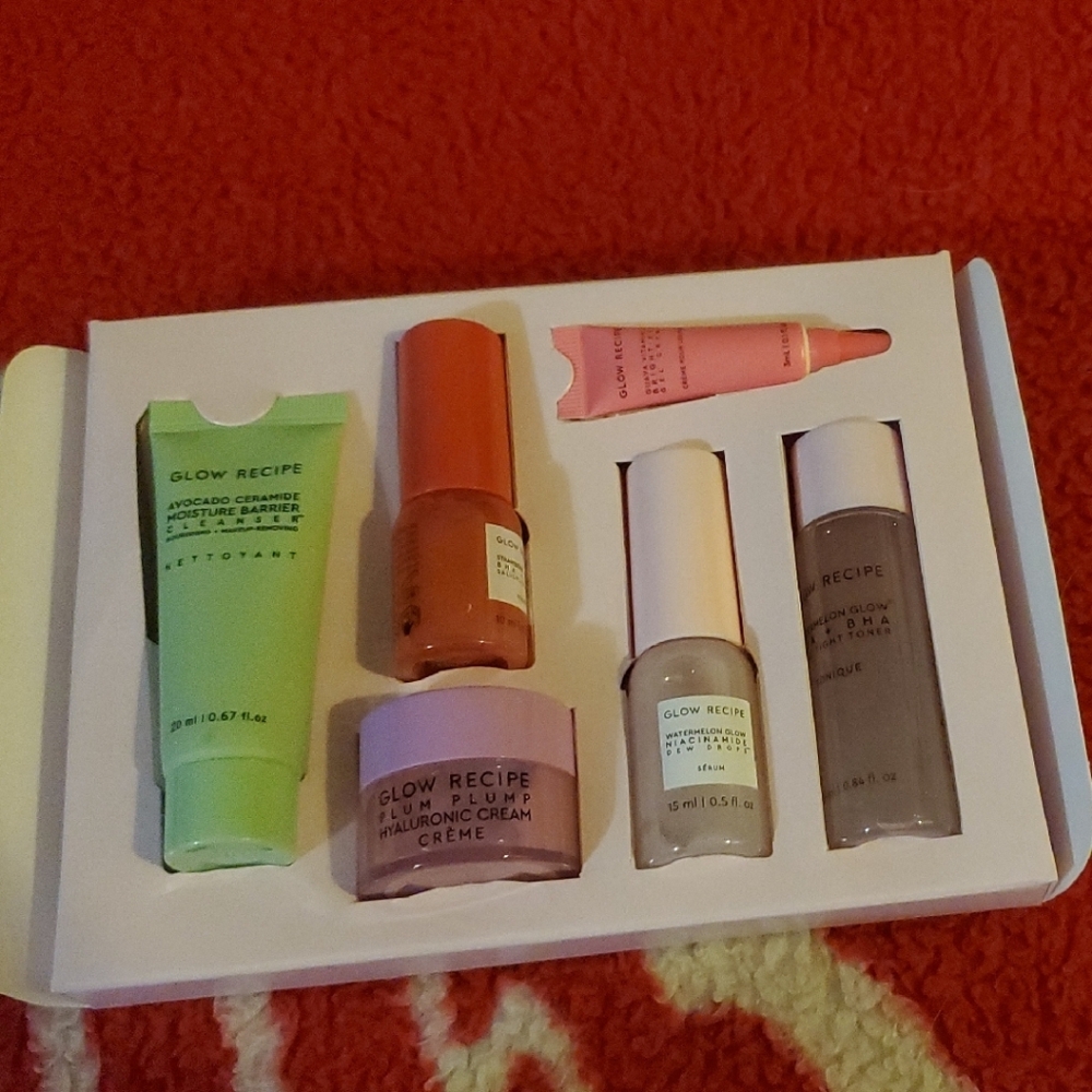 Glow Recipe Fruit Babies Skincare Collection - Pink and Green New In Box - Picture 4 of 4